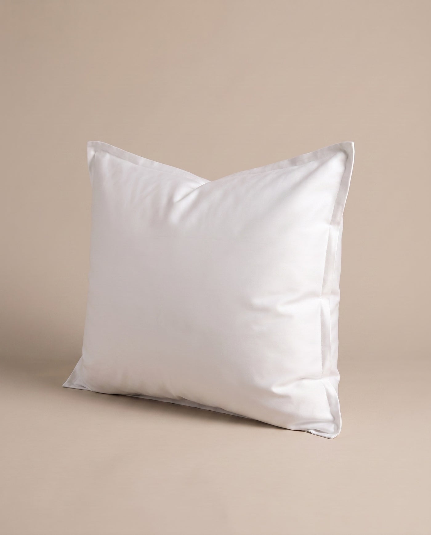 Regency Lee Örngott White – vit Supima-bomull