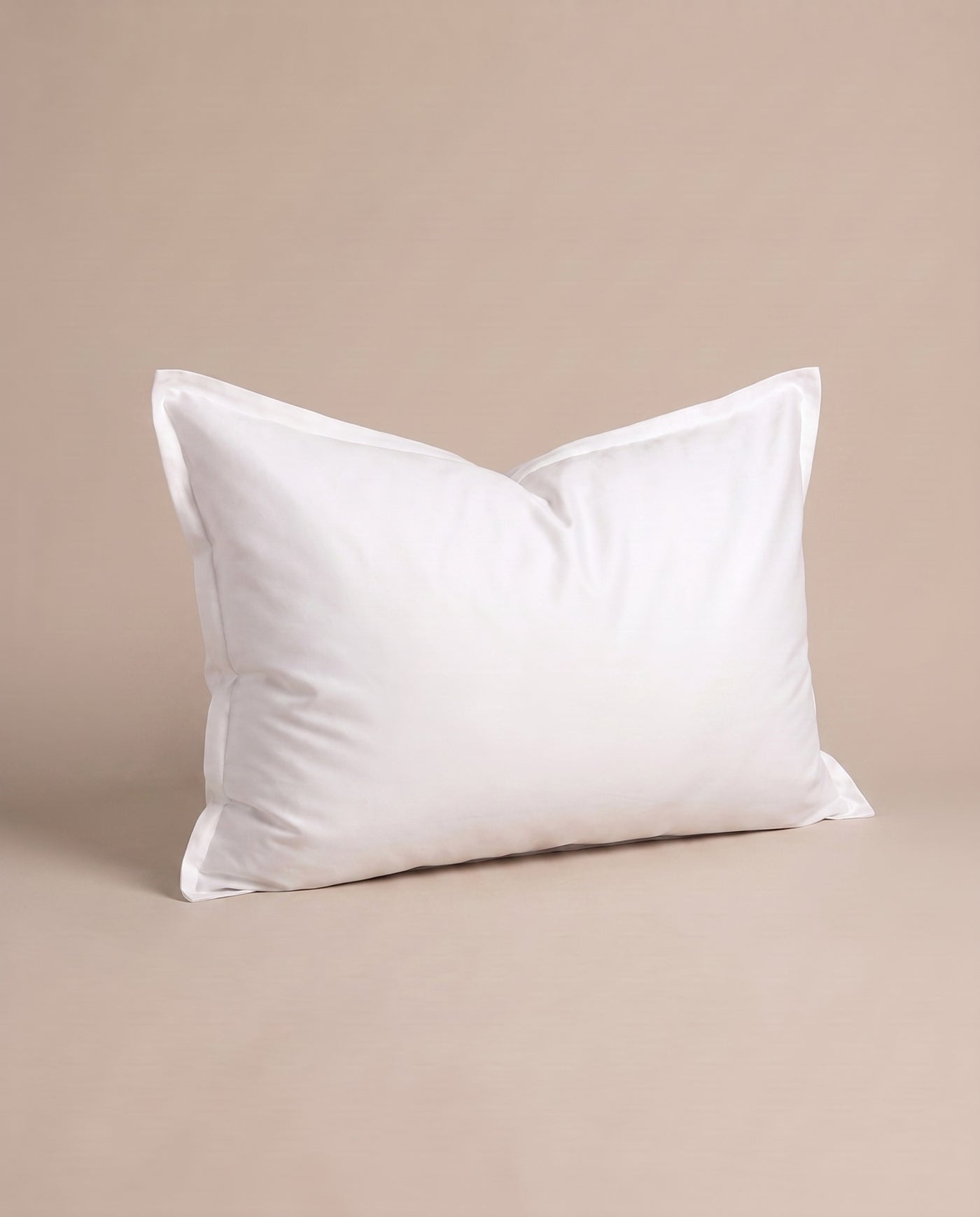 Regency Lee Örngott White – vit Supima-bomull
